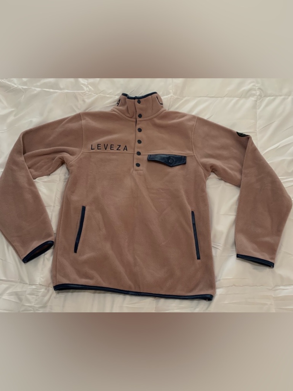 Like new Leveza Equestrian fleece pullover Sz Small